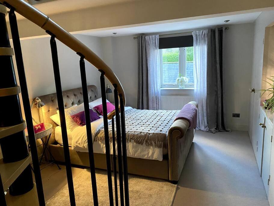 Historic Cotswold Chic Style For Uk Staycation Bourton-on-the-Water Eksteriør billede